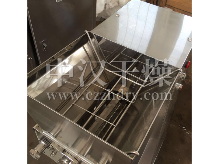 YK系列摇摆式颗粒机